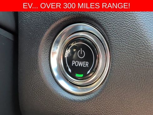 Used 2024 Cadillac Lyriq Luxury w/ LPO, Floor Liner Package AWD/4WD image 26