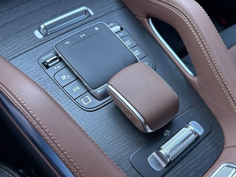New 2026 Mercedes-Benz GLE 53 AMG 4MATIC Coupe image 26