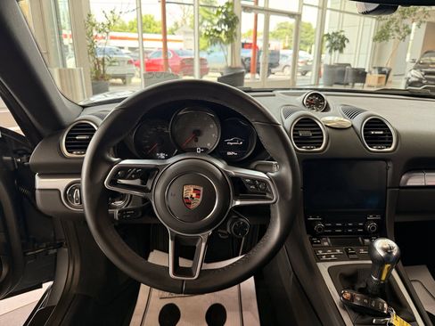 Used 2025 Porsche 718 Cayman S RWD image 43