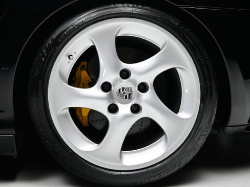 Used 2003 Porsche 911 GT2 RWD image 35
