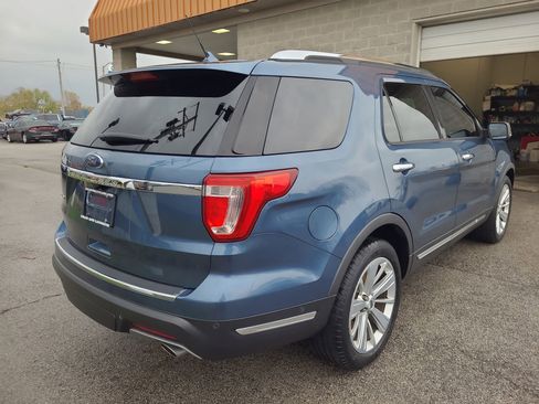 Used 2018 Ford Explorer Limited w/ Equipment Group 301A image 3