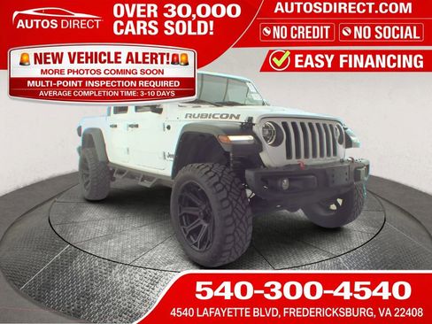 Used 2021 Jeep Gladiator Rubicon w/ Uconnect 4C Nav & Sound Group AWD/4WD image 1