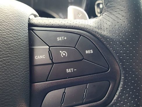 Used 2025 Dodge Durango GT AWD/4WD image 28
