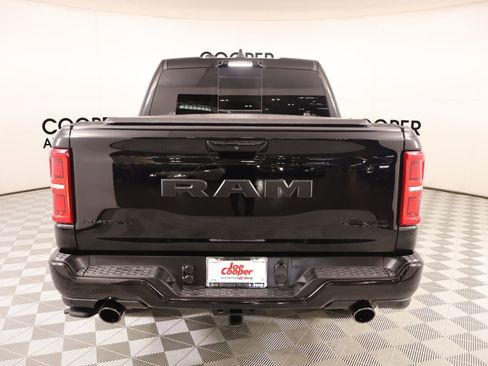 Used 2025 RAM 1500 Limited AWD/4WD image 23