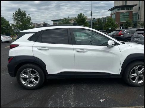 Certified 2023 Hyundai Kona SEL FWD image 5