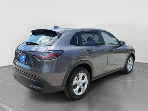 Certified 2025 Honda HR-V LX image 7
