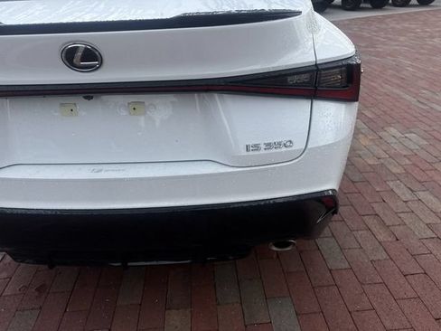 Used 2025 Lexus IS 350 F Sport RWD image 12