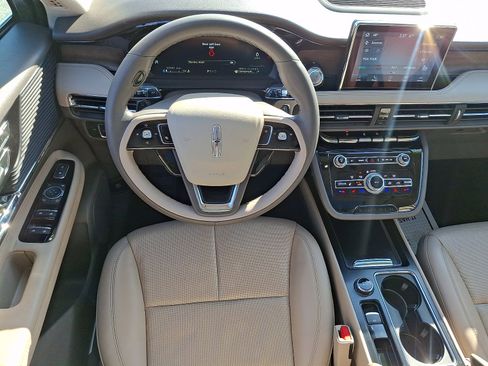 Certified 2022 Lincoln Corsair Reserve w/ Equipment Group 201A image 11