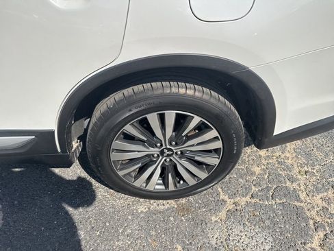 Used 2020 Mitsubishi Outlander SEL image 17