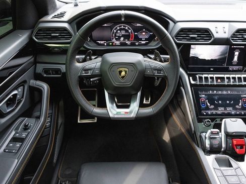 Used 2024 Lamborghini Urus S image 35