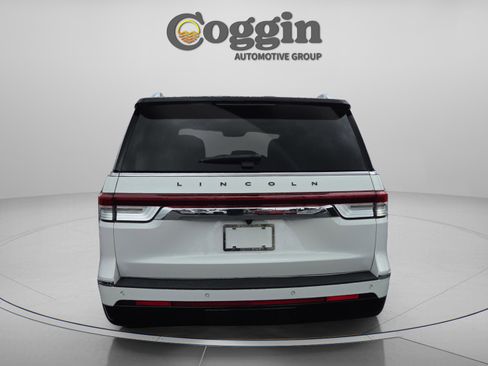 Used 2022 Lincoln Navigator Black Label AWD/4WD image 4