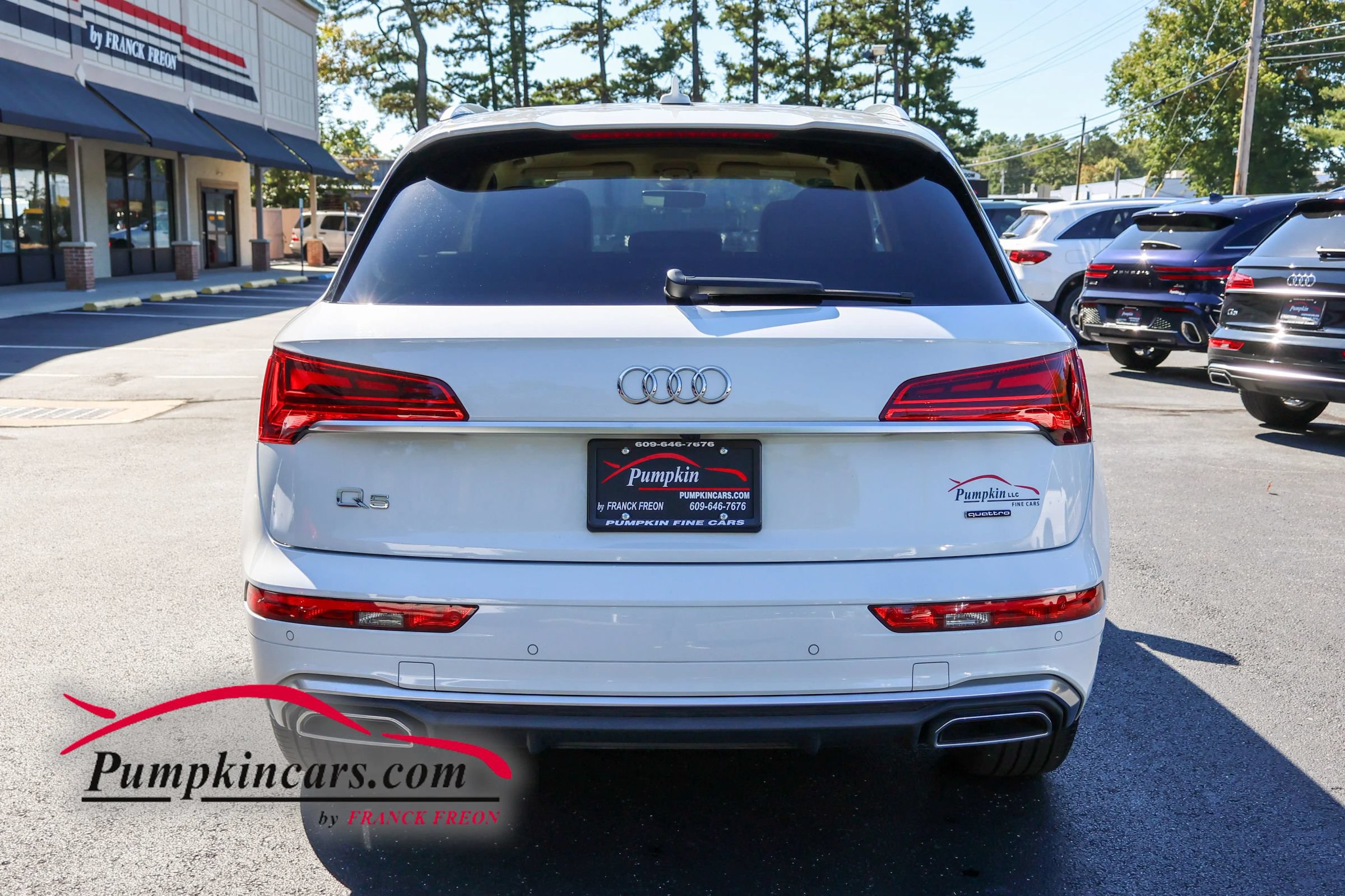 Used 2023 Audi Q5 2.0T Premium w/ Convenience Package AWD/4WD image 5
