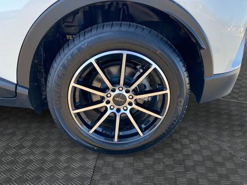 Used 2021 Toyota C-HR LE image 33