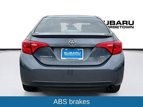 Used 2017 Toyota Corolla SE image 6