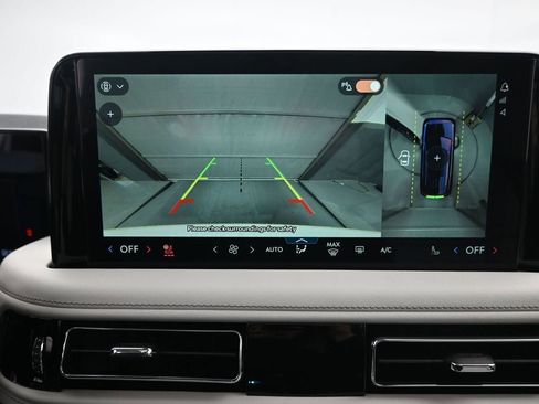 New 2026 Lincoln Aviator Reserve AWD/4WD image 19