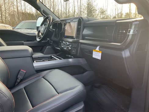 New 2026 Ford F250 Lariat w/ Black Appearance Package image 11