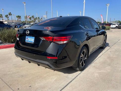 Certified 2025 Nissan Sentra SV w/ Trunk Package FWD image 4