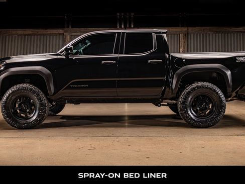 Used 2026 Toyota Tacoma TRD Off-Road image 6