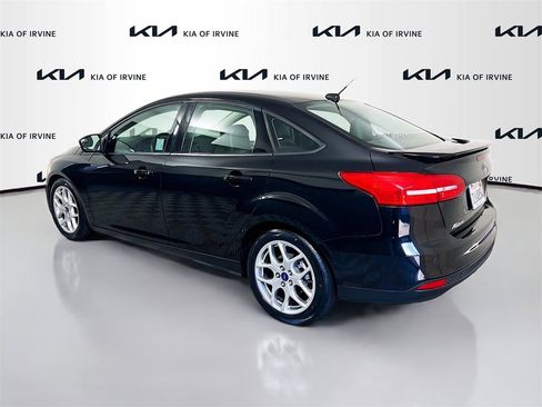 Used 2015 Ford Focus SE image 5