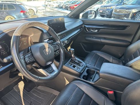 Used 2023 Honda CR-V Sport Touring image 10