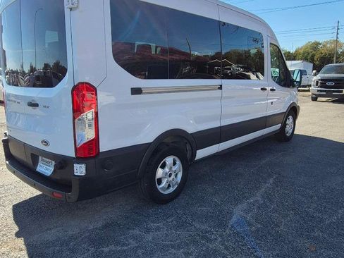 Used 2018 Ford Transit 350 XLT image 6