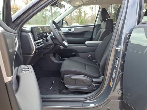 New 2026 Hyundai Santa Fe SE image 12