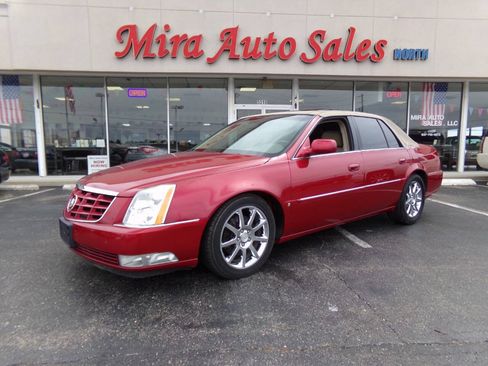 Used 2006 Cadillac DTS Performance FWD image 1