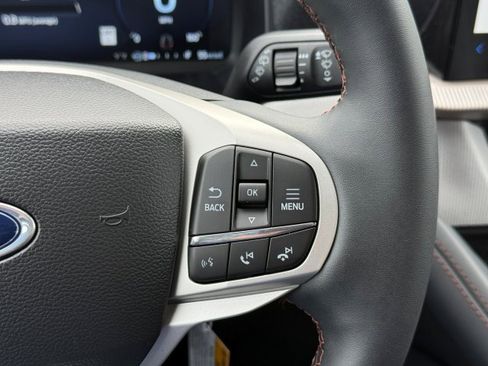 New 2026 Ford Explorer Active image 34