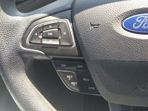 Used 2019 Ford Escape S FWD image 37