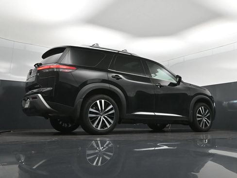 Used 2023 Nissan Pathfinder Platinum w/ Cargo Package FWD image 43