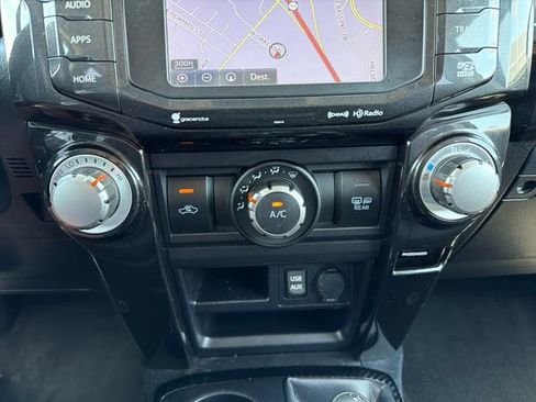 Used 2019 Toyota 4Runner TRD Off-Road Premium AWD/4WD image 14