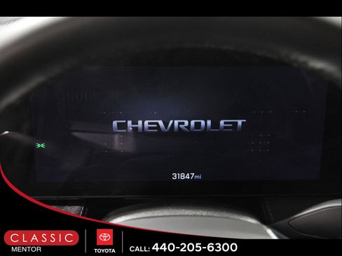 Used 2025 Chevrolet Equinox LT w/ Convenience Package II AWD/4WD image 8