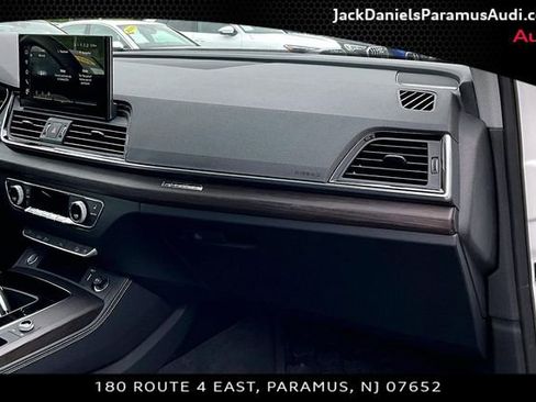 Used 2023 Audi Q5 2.0T Premium Plus w/ Premium Plus Package AWD/4WD image 14