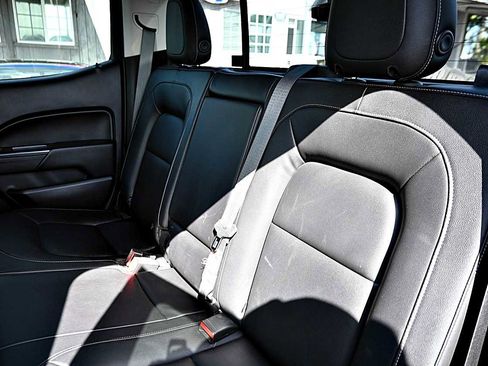 Used 2018 Chevrolet Colorado ZR2 AWD/4WD image 11