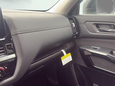 New 2026 Nissan Pathfinder SV image 26