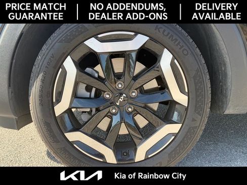 Used 2024 Kia Telluride S w/ S Sunroof Package image 8