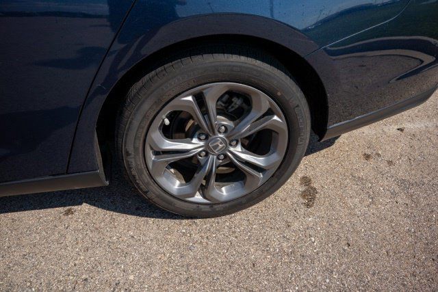 Used 2023 Honda Accord EX image 12