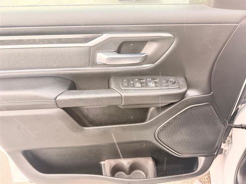 Used 2020 RAM 1500 Big Horn AWD/4WD image 7