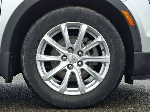Used 2021 Cadillac XT4 Luxury w/ Trailering Package AWD/4WD image 8