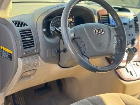 Used 2007 Kia Sedona EX image 22