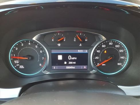 Used 2022 Chevrolet Traverse LT w/ LT Premium Package image 33