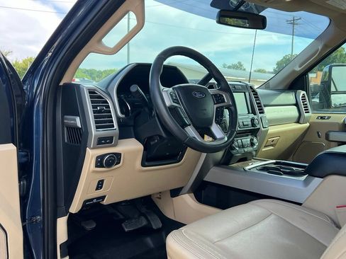 Used 2017 Ford F350 Lariat w/ Chrome Package AWD/4WD image 12