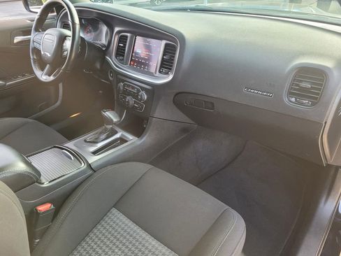 Used 2022 Dodge Charger R/T w/ Blacktop Package RWD image 8