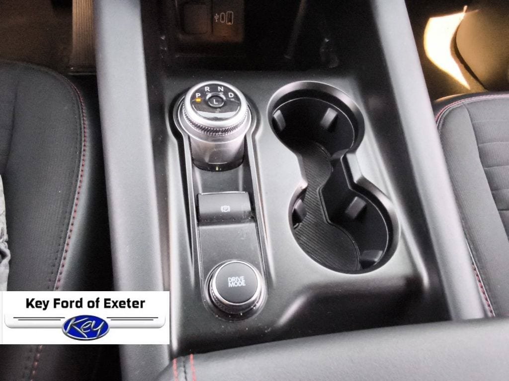 Used 2025 Ford Explorer ST-Line AWD/4WD image 30