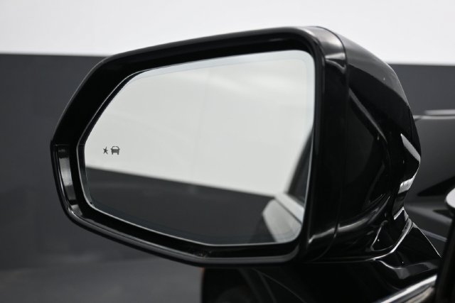 Used 2019 Cadillac XT5 Luxury FWD image 4
