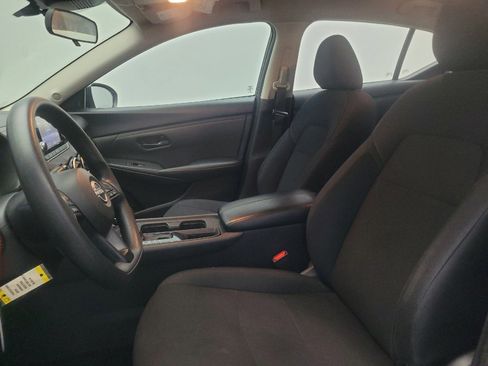 Used 2024 Nissan Sentra S FWD image 17