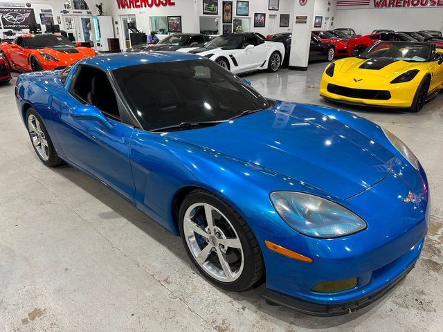 Used 2008 Chevrolet Corvette Coupe w/ Z51 Performance Package RWD image 27