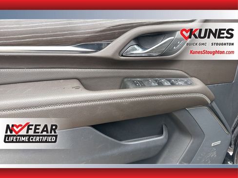 Used 2023 GMC Yukon Denali w/ Max Trailering Package image 23