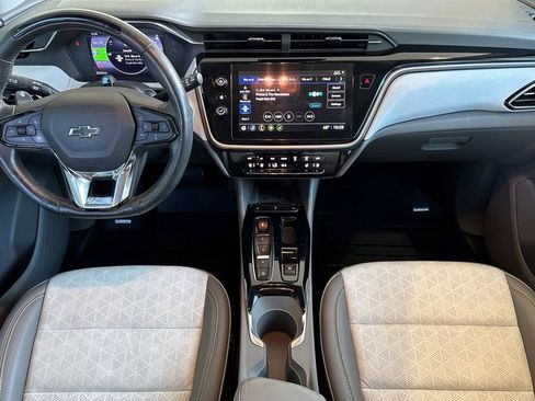 Used 2023 Chevrolet Bolt EUV Premier w/ Super Cruise Package image 13