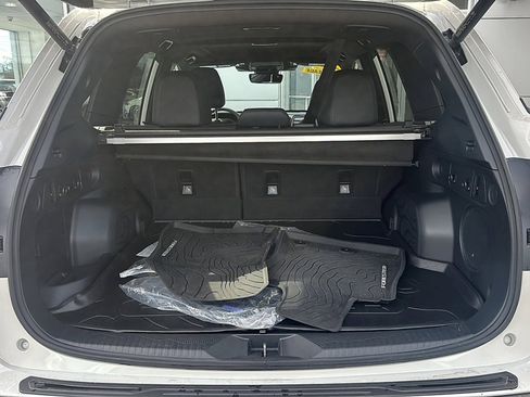 Used 2025 Subaru Forester Limited w/ Protection Package (1PH) image 25